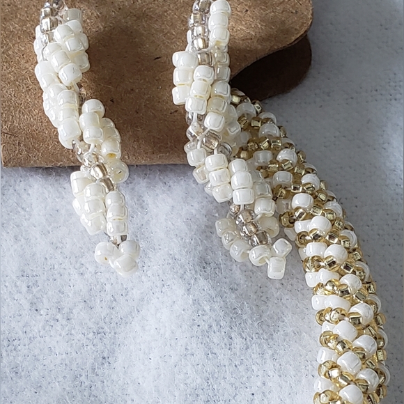 Hand Crafted Jewelry White, Gold, Clear Seed Beads Statement Necklace & Earrings - Picture 8 of 17